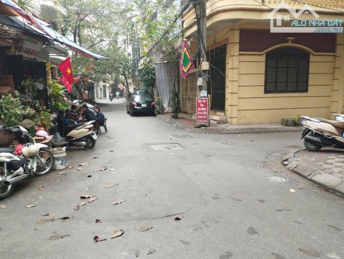 Bán nhà phân lô Kim Ngưu 5 tầng DT 36m2 MT 5m giá nhỉnh 9 tỷ - 2