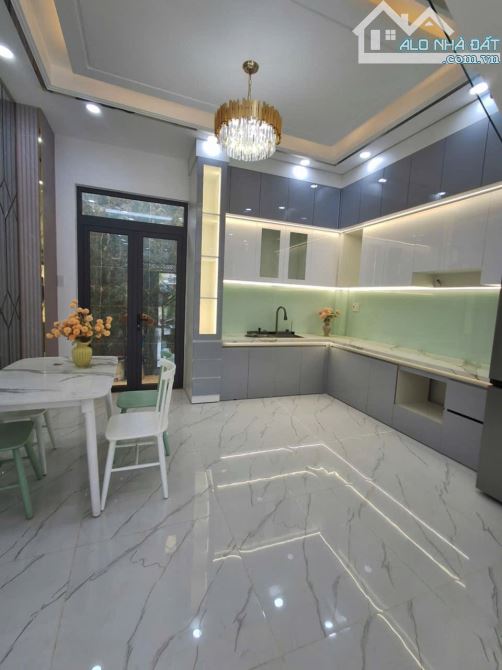 Bán Nhà 4 Tầng BTCT Huỳnh Tấn Phát -Quận 7- 51M2 - 2