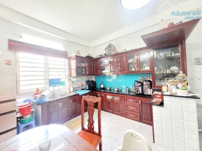 BÁN NHÀ HXH KHU VIP BÀU CÁT – NGUYỄN HỒNG ĐÀO – 84M² – 4 TẦNG – CHỈ 11.5 TỶ - 2