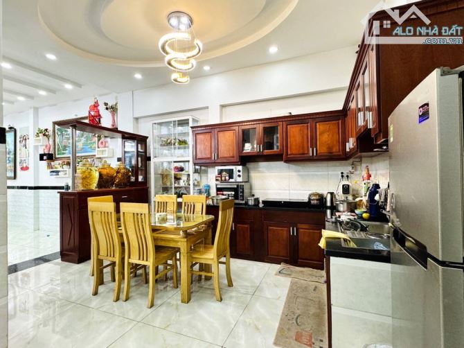 NHÀ 5 TẦNG PHAN HUY ÍCH 8PN – 100M2 NGANG KHỦNG 6.9M – XE HƠI NÉ NHAU – CHỈ 12.9 TỶ - 2