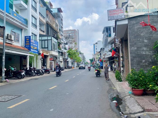 BÁN NHÀ CẤP 4, HXH 345 TRẦN HƯNG ĐẠO, P. Cầu kho , Quận 1.DT;4X19, GIÁ:18 TỶ - 2