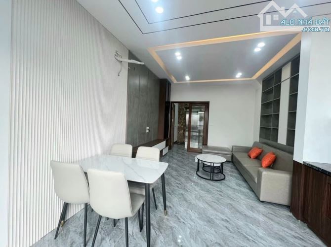Bán gấp căn Thuỵ Khuê - Tây Hồ, nhà 5 tầng giá chỉ 6,9 tỷ - 2