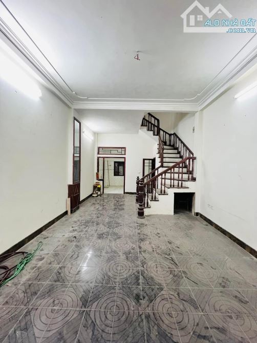 Phân lô 3 ô tô tránh nhau Phùng Chí Kiên, Cầu Giấy DT 56m2 x 4T – chỉ 16.5 tỷ - 2