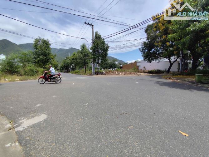 🌺BÁN LÔ TĐC ĐẤT LÀNH ĐƯỜNG 16M CÁCH ĐƯỜNG PHONG CHÂU 30M. KẾ BÊN KHU ĐÔ THỊ HÀNH CHÍNH - 2