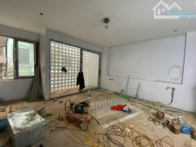 BÁN NHÀ LẠC LONG QUÂN, NHÀ MỚI, THANG MÁY, NGÕ THÔNG, 63,5M2, GIÁ 21,2TỶ - 2