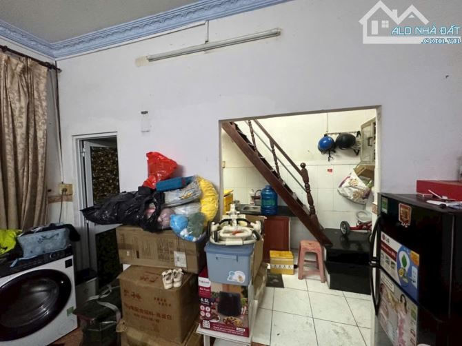 Bán nhà đường Phú Thọ Hòa, tân phú, dt 5,5 x 4,1m, nhà 1 trệt 2 lầu, 2pn 2tolet - 2