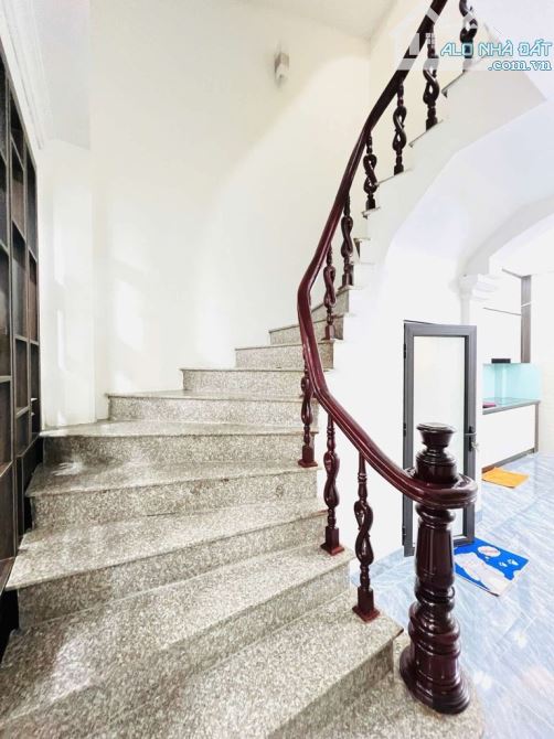Bán Nhà Ngõ Kinh Doanh Lê Đức Thọ Nam Từ Liêm – Oto Vào – 45m2x5t – Nở Hậu – Giá Chỉ 13.2 - 2
