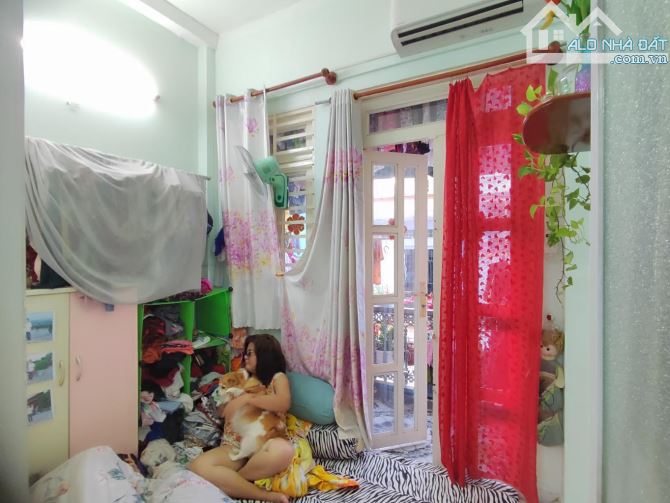LÊ VĂN QUỚI GẦN NGÃ TƯ 4 XÃ-HẺM XE HƠI NHÀ MỚI 3X8 2 TẦNG BTCT-2 TỶ 450 - 2