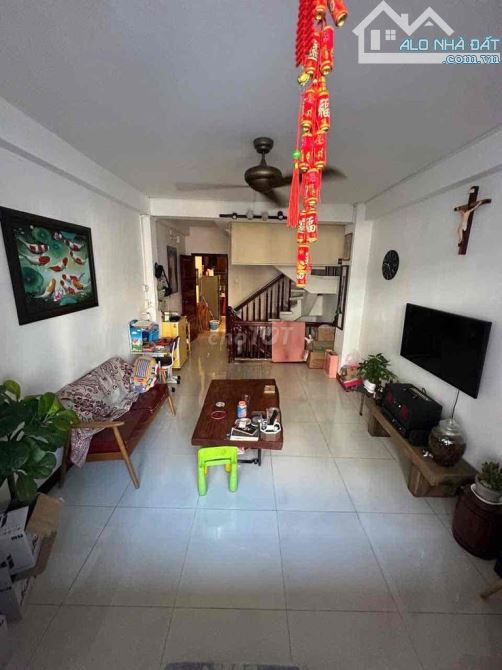 Bán nhà MT Bà Hạt P9 Q.10 ngang 4m 52m2 5 tầng Giá chỉ 16.5 Tỷ - 2