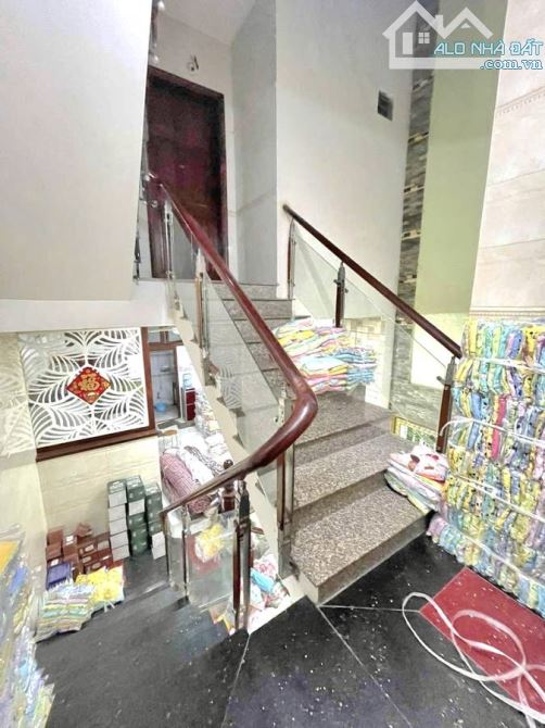 NHÀ 100m2, 5 TẦNG LỆCH TẦNG HIỆN ĐẠI – HXT CÓ VỈA HÈ 9M – KHU VIP BÀU CÁT – GIÁ CHỈ 17 TỶ - 2