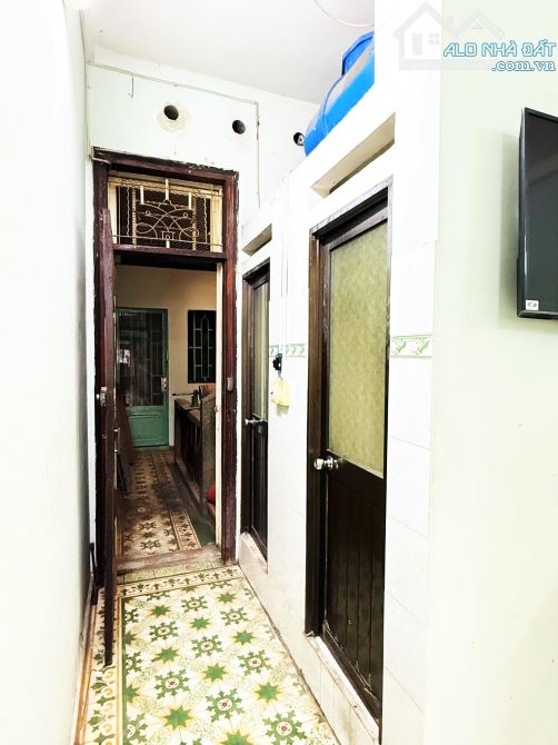 BÁN CĂN HỘ Lầu 3 cầu thang bộ 62m2, đường Trần Hưng Đạo Phường 11 Quận 5 giá 2.85 tỷ TL. - 2