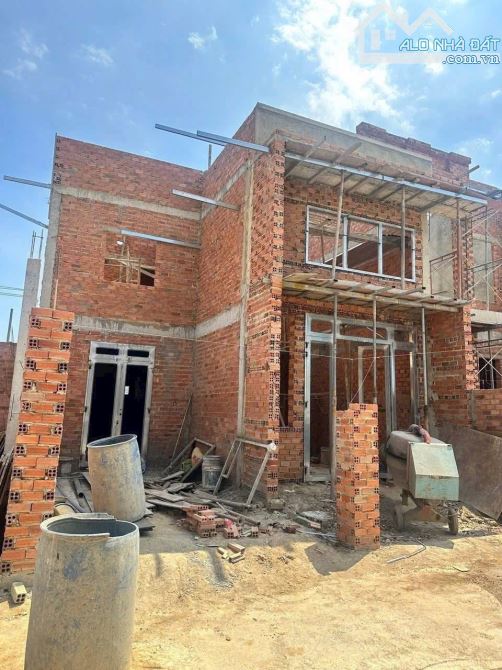 Bán Nhà 1 trệt 1 lầu , xây dựng kiên cố , Giáp Khu tái định cư Bình minh - Trảng Bom - 2