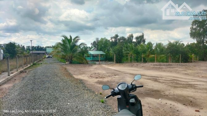 Hạ giá bán gấp Đất vườn 5000m2 đối diện dự án Lago, cách ĐT 824 chỉ 300m, Lương Bình, BL - 2