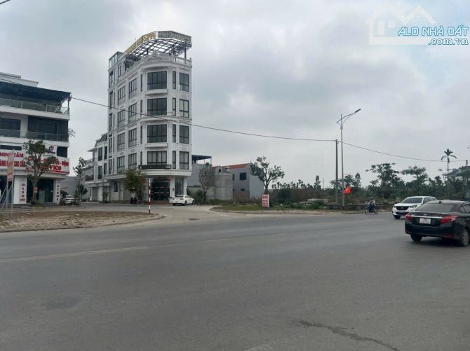 Mặt đường Máng Nước TĐC Khuỷnh - Thuỷ Nguyên. Giá đầu tư cực tốt. - 2