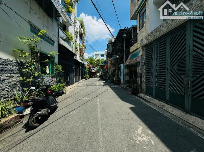 Bán nhà mới hẻm nhựa Nguyễn Xuân Khoát 6x19m 3 lầu Quận Tân Phú 15tỷ tl - 2