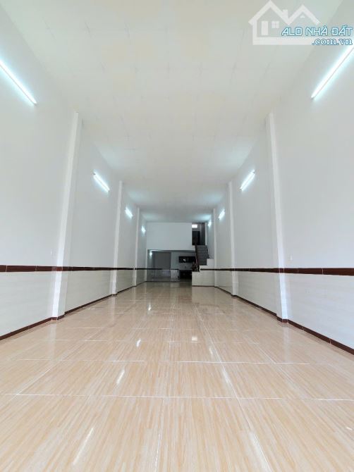5Tỷ6__123m2 (5x25)__Nhà mặt tiền đường Phan Đình Giót__ngay khúc chợ Kinh Doanh quá OK - 2