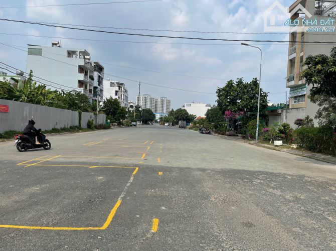 Cần bán gấp nhà trong khu dự án An Sương 1H1T1L3L, DT: 4x23m. Giá 12tỷ TL - 2