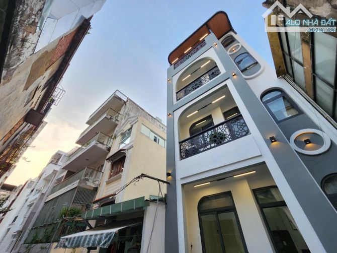 CHDV LÊ THÁNH TÔNG - BẾN THÀNH Q1 - SÁT CHỢ BẾN THÀNH - 2
