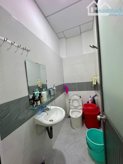 Mặt tiền đường kinh doanh ngay Quang Trung, phường 12 - Nhà 2 tầng DT 8x10, SHR - 7.95 tỷ - 2