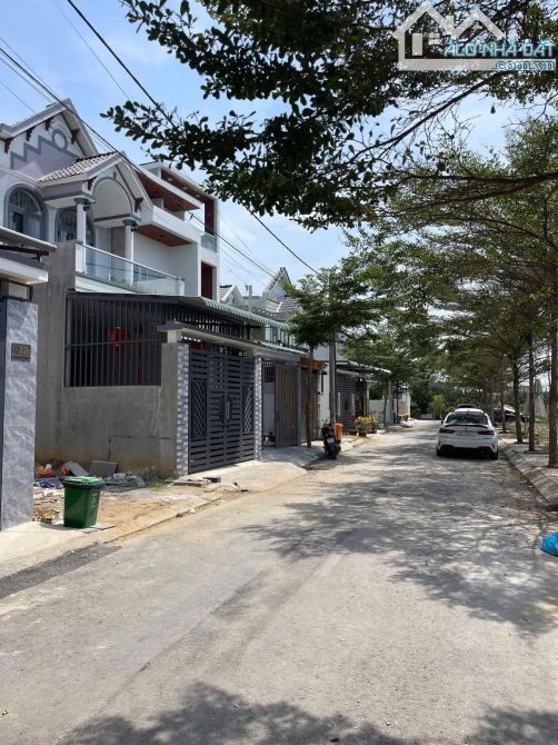Chủ ngộp bán gấp 2 lô liền kề ngay KDL Bửu Long Biên Hoà giá chỉ từ hơn 1tỷ đường nhựa 8m - 2