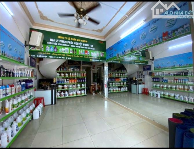 BÁN GẤP NHÀ MẶT TIỀN CỰC ĐẸP 64M2 ĐƯỜNG ĐỖ NHUẬN, NGAY CHỢ SƠN KỲ, TÂN PHÚ. - 2