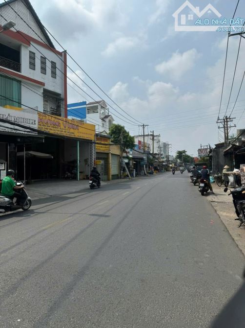 Mặt Tiền Bình Long Phú Thạnh Tân Phú 4 tầng 144m2 ngang 8m chỉ 19 tỷ - 2