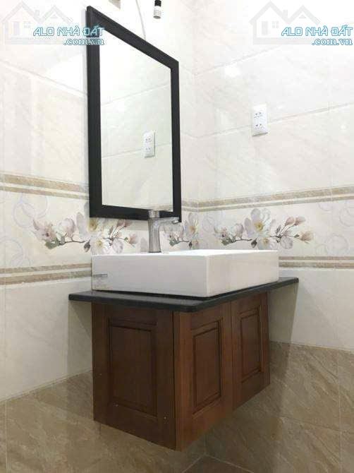 -Nhà mặt tiền  Phước tường 1 - Cẩm Lệ sát tôn đản -3 tầng 3 mê nhà xây ở kiên cố Công năng - 2