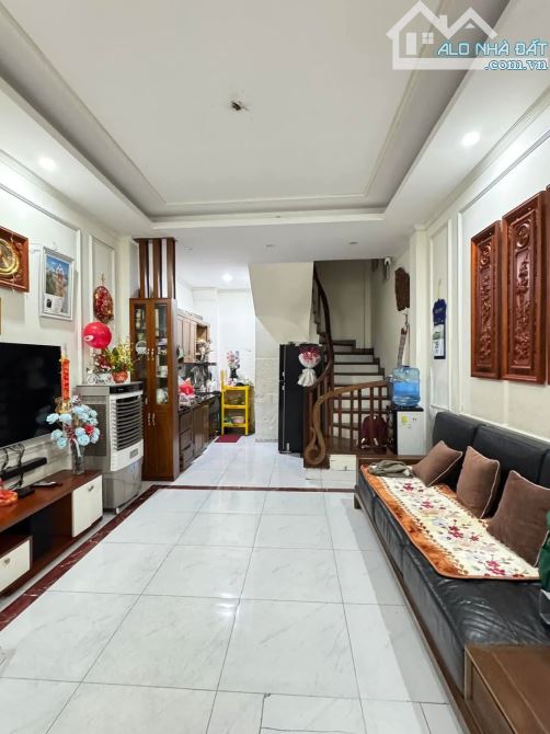 Bán nhà văn quán hà đông ô tô tránh sát nhà lô góc DT30m2 giá hơn 7 tỷ - 2