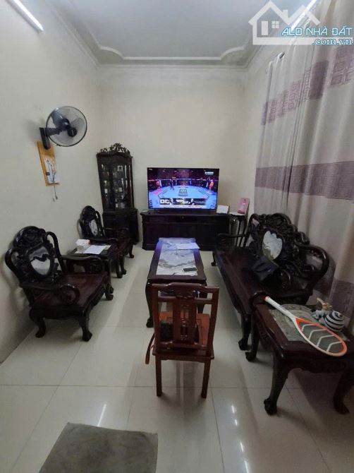 BÁN NHÀ PHỐ SÀI ĐỒNG 119M-3 TẦNG-12MT.32.6TỶ MẶT TIỀN SIÊU VIP-NHÀ 2 MẶT ĐƯỜNG ÔTÔ TRÁNH - 2