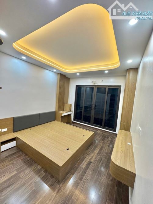 BÁN NHÀ PHƯƠNG CANH NAM TỪ LIÊM ,45m2 x 5 tầng ,Ô TÔ ĐỖ CỬA ,FULL NỘI THẤT,GIÁ HƠN 6 TỶ - 2