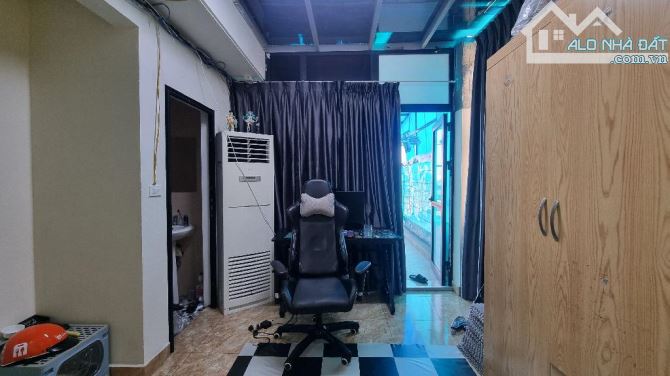 NHÀ DÒNG TIỀN - KHU TRUNG TÂM - THANG MÁY - 6 CĂN HỘ THIẾT KẾ CHUẨN CÔNG NĂNG - GIÁ - 2