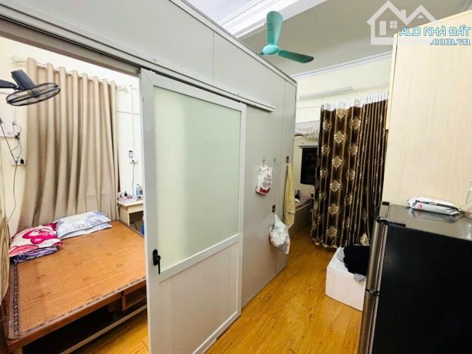 BÁN NHÀ 44m CHỈ 9.8ty PHỐ CHÙA HÀ - CẦU GIẤY LÔ GÓC - MẶT TIỀN KHỦNG - FULL TIỆN ÍCH - 2