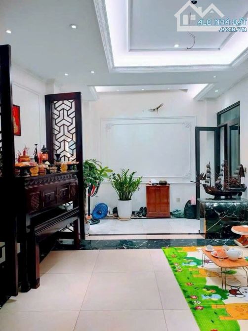 BÁN NHÀ PHỐ THẠCH BÀN LONG BIÊN NHỈNH 5 TỶ 35M, 5 TẦNG , MT 5M, Ô TÔ, KINH DOANH. - 2