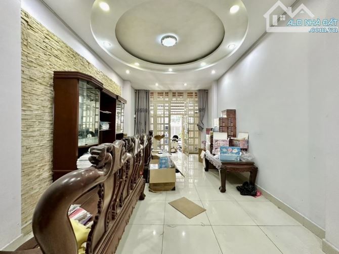 KHU VIP- HIẾM NHÀ BÁN- HẺM XE TẢI BÌNH THẠNH- UNG VĂN KHIÊM- 62M CÔNG NHẬN ĐỦ- 12.5T - 2