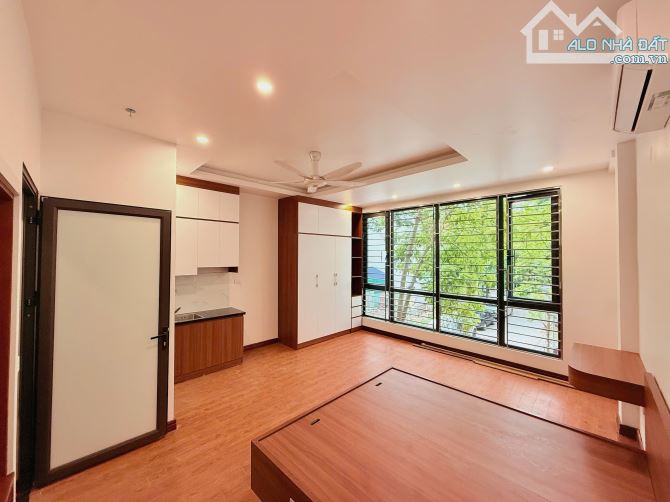 Cho Thuê CCMN  LK17 Khu Đấu Giá Mậu Lương Hà Đông 30m2 Cửa Sổ Ban Công Thang Máy Ô Tô Đỗ - 2