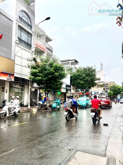 Bán nhà Lê Văn Sỹ,Q.Phú Nhuận, gần MT, ngang 4.1m, 60m2, cho thuê 100tr/năm , 8.25 Tỷ - 2