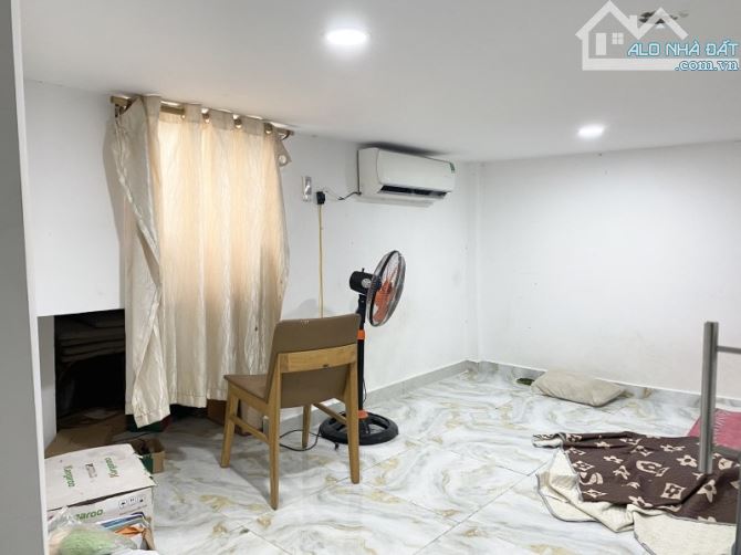 Bán nhà hẻm Phạm Văn Chiêu Gò Vấp-Diện tích 61m2 giá chỉ 3.7 tỷ -Sổ hồng riêng cách MT 50m - 2
