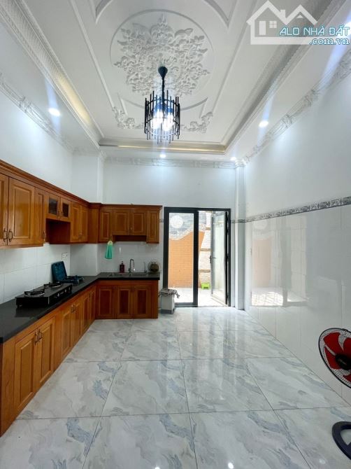 NHÀ 2 MẶT TIỀN – HẺM XE TẢI – 82M² CHỈ NHỈNH 5 TỶ –  TÊN LỬA BÌNH TÂN - 2