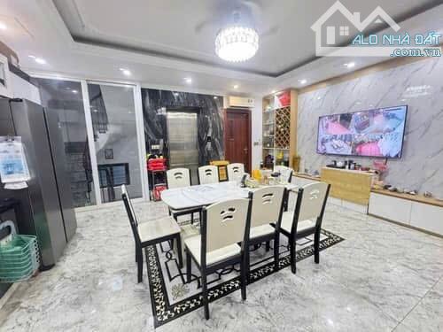 Bán nhà Ái Mộ, nhà đẹp ở luôn, 2 thoáng, thang máy, 39/42m2, 6 tầng, 12.7 tỷ - 2