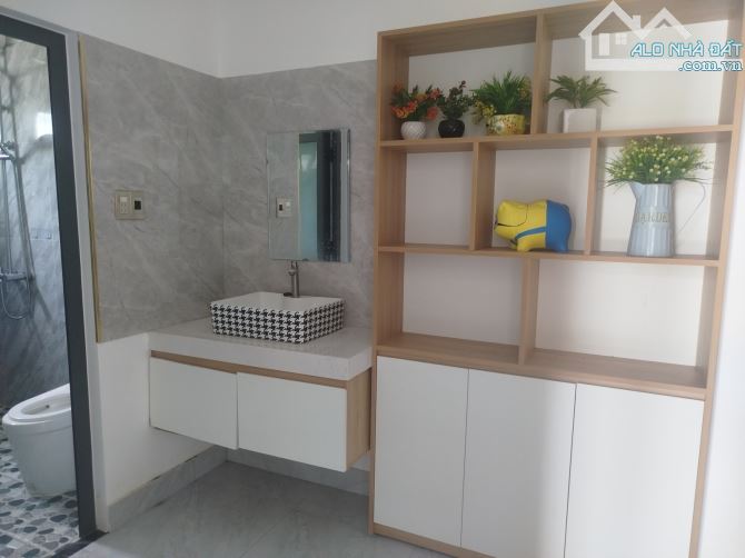 **CẦN BÁN NHÀ MẶT TIỀN HẢI CHÂU, ĐÀ NẴNG - NHÀ 4 TẦNG HIỆN ĐẠI** - 2