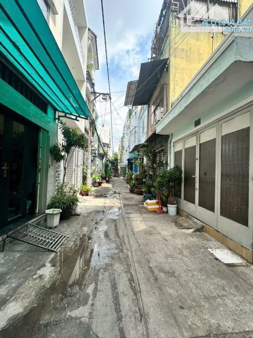 Hẻm 4m thông Trần Văn Ơn , P.Tân Sơn Nhì - DT : 4x10.5m - lửng 2 lầu st - Giá : 5.8 tỷ TL - 2