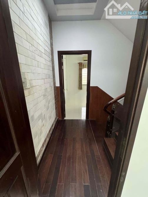 Cho thuê nhà 4 Tầng 6Pn MTKD Nguyễn Thái Bình, P4, Tân Bình, Full nội thất - 2