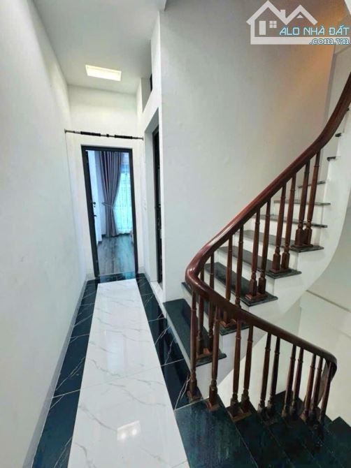 BÁN NHÀ KHƯƠNG ĐÌNH - THANH XUÂN - GẦN MẶT PHỐ - NỘI THẤT ĐẸP - 41M X 5 TẦNG - MT 3.8M - 2