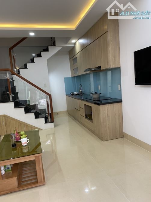 BÁN NHÀ 3,5 TẦNG, RẤT ĐẸP, KHU PHỐ TÂY, HẺM HÙNG VƯƠNG, GIÁ 5,5 TỶ. CC13.5 - 2
