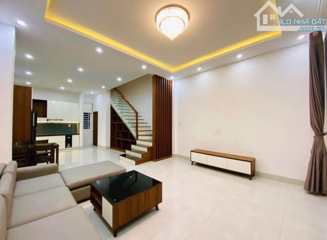 Bán nhà 3 tầng đúc đường HÒA MINH 7 - Hướng đông nam - Giá 5ty5 tl - 2