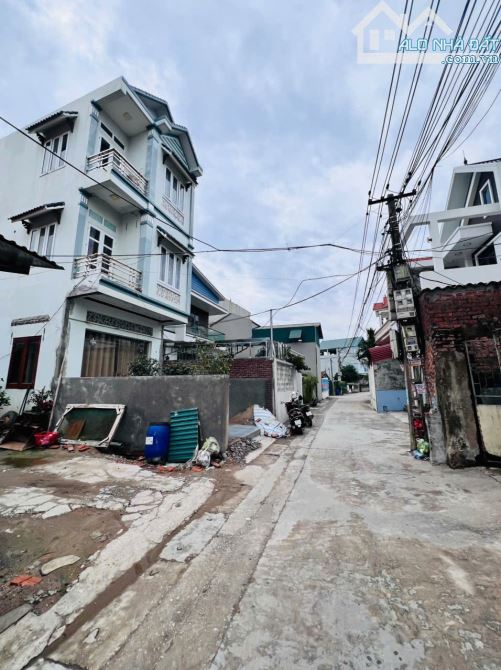 BÁN NHÀ MINH HẢI- VĂN LÂM- HƯNG YÊN-NHÀ 3 TẦNG DÂN XÂY-NGÕ THÔNG-Ô TÔ-94M2-4,1 TỶ - 2