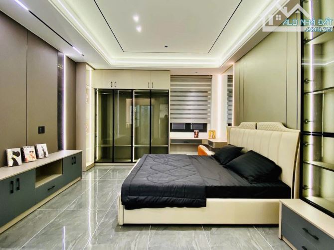 NHÀ GÒ VẤP ĐƯỜNG LÊ VĂN THỌ P8 CÓ THANG MÁY 4X19M HẺM THÔNG 12M 15 TỶ CÔNG VIÊN LÀNG HO - 2