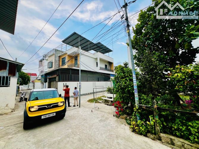 CẦN BÁN LÔ GÓC ĐẸP – PHÚ TRUNG, VĨNH THẠNH gần chợ Ga - 2