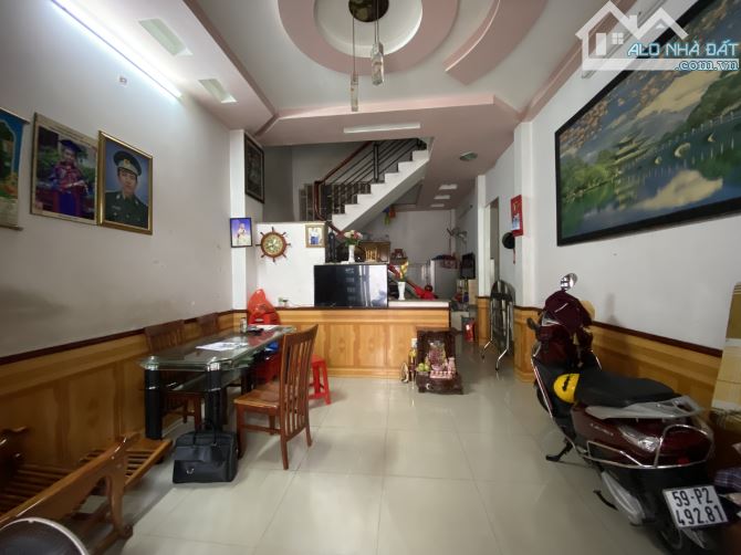 BÁN NHÀ HẺM 5M THÔNG ĐƯỜNG TRƯỜNG CHINH, PHƯỜNG 15, QUẬN TÂN BÌNH – GIÁ 5.5 TỶ – NHÀ 4 TẦN - 2