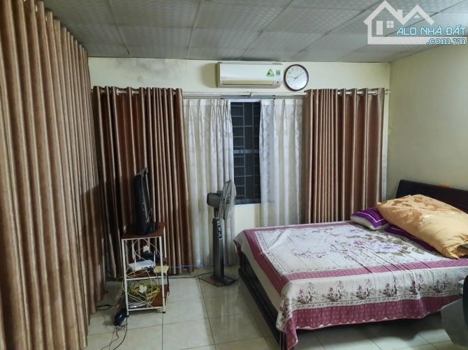 Cho thuê nhà trong ngõ Nguyễn Xiển ,Thanh Xuân. Dt 65mx 2tầng ,10tr/ tháng. - 2